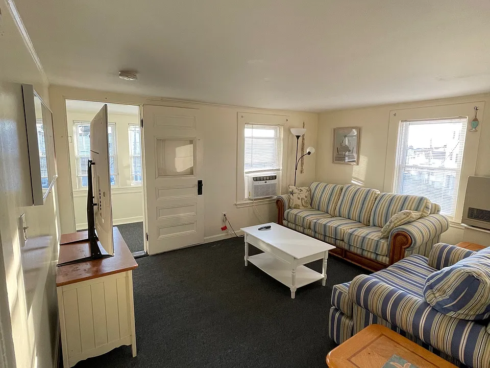 12 Q St #2