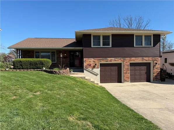 309 Bowman Dr, Fairborn, OH 45324