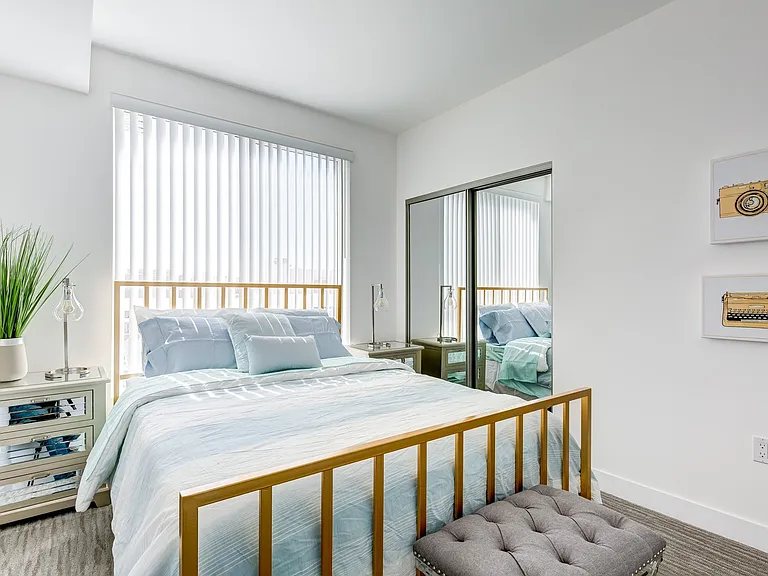 NOHO 55 Luxury Living — Photo 22