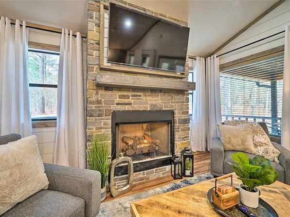 167 Oak Stone Ln, Broken Bow, OK 74728