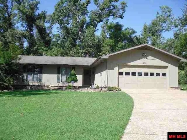 216 Overhill Rd, Mountain Home, AR 72653