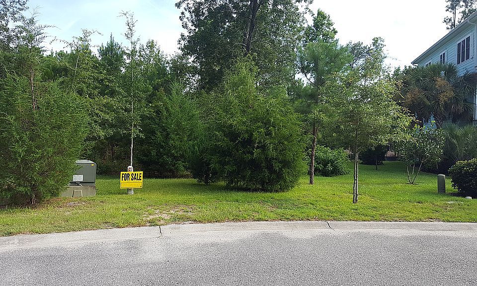 1st image of 23 Seagrass Ct