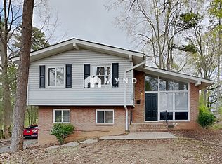 1228 Clanton Rd, Charlotte, NC 28217