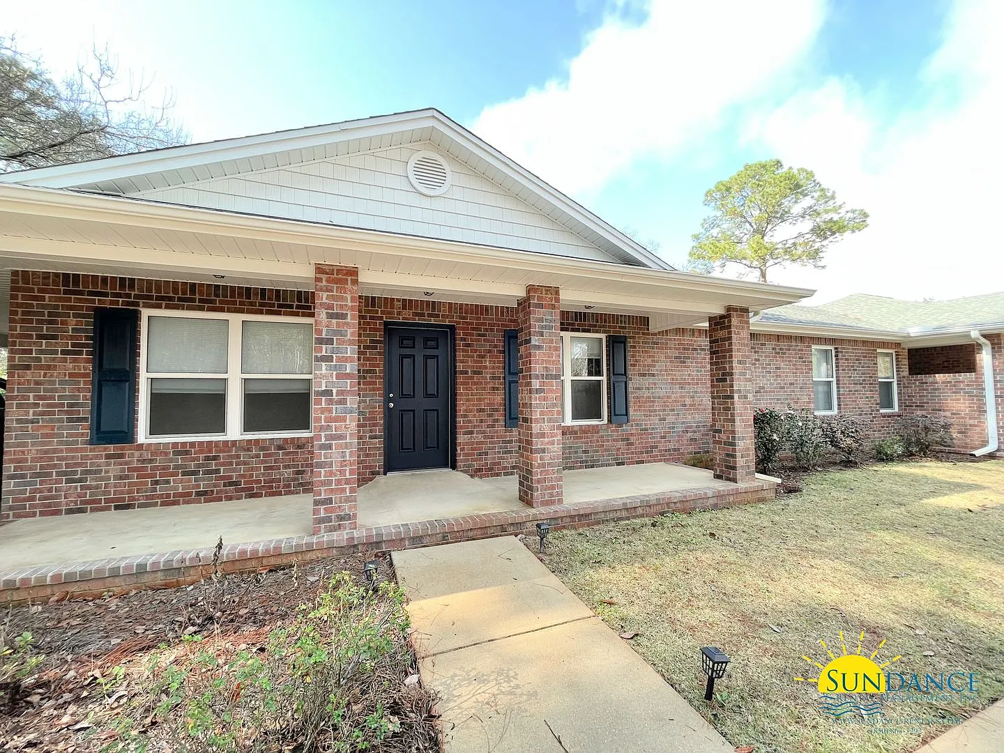 Beautiful home in the heart of Niceville! — Photo 2