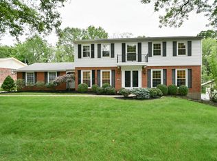 172 San Angelo Dr, Chesterfield, MO 63017