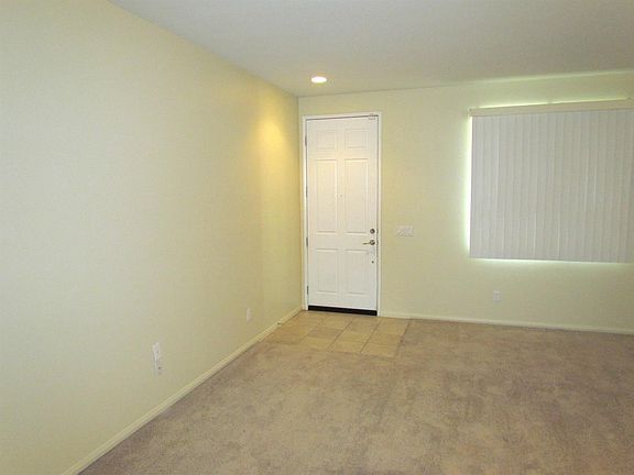 5th image of 15822 Apache Plum Ln