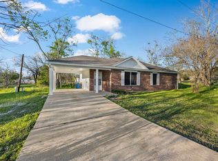 1610 Saint Barbe St, Hempstead, TX 77445