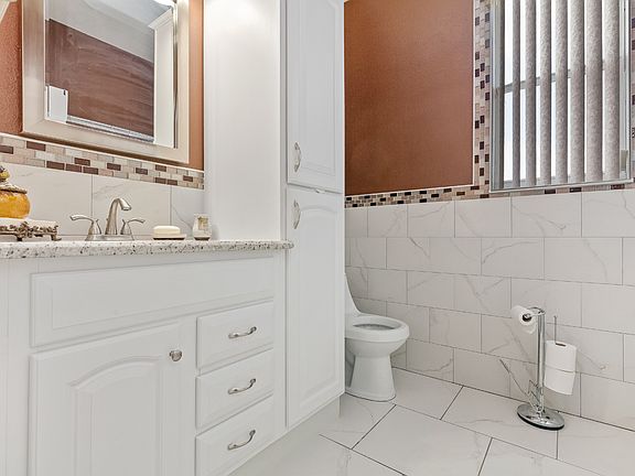 4th image of 1938 White Heron Bay Cir
