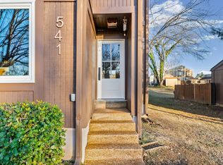 541 Doral Country Dr, Nashville, TN 37221