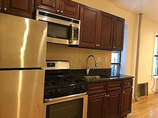 1st image of 587 W 207th St #2A