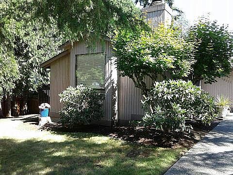 2nd image of 18311 NE 107th St