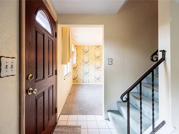 3rd image of 6515 Ventura Dr