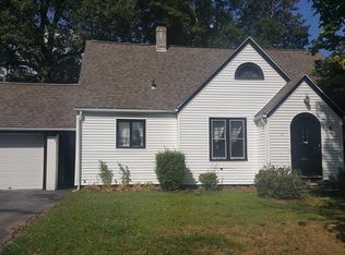 14 Thayer St, Worcester, MA 01603