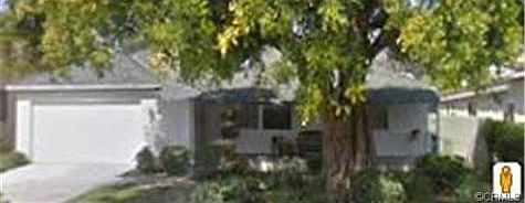 3rd image of 55 W Le Roy Ave