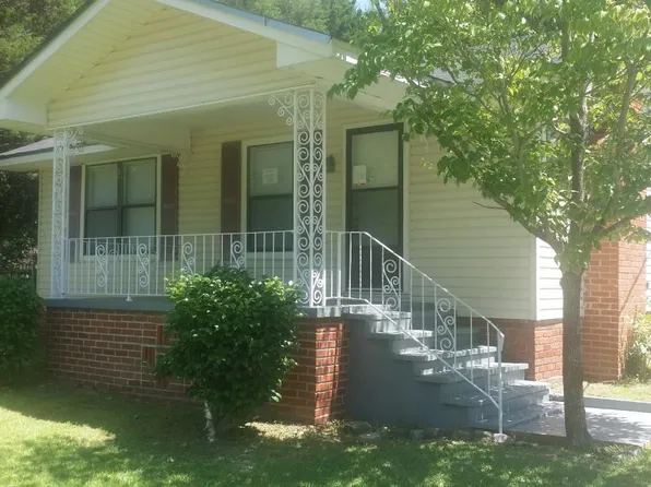 5920 Warrior River Rd, Bessemer, AL 35023