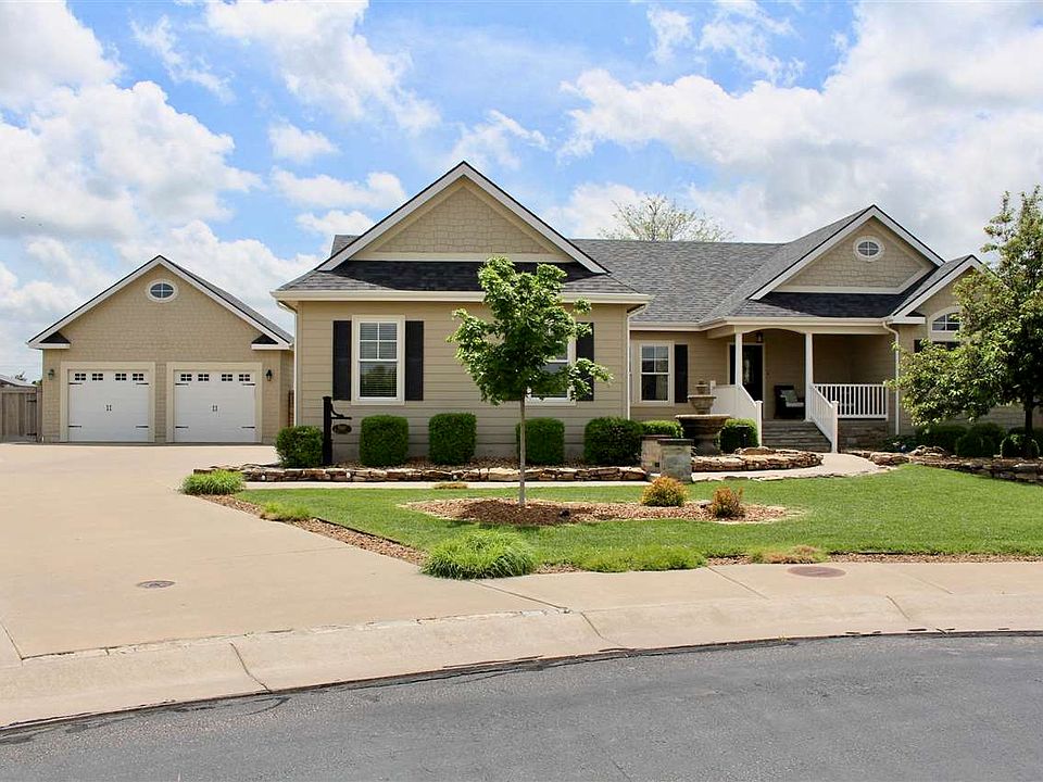 1st image of 4400 Newton Cir