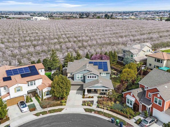 3838 Santa Fe Ln, Tracy, CA 95377