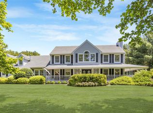 7 Furrow Pl, Miller Place, NY 11764