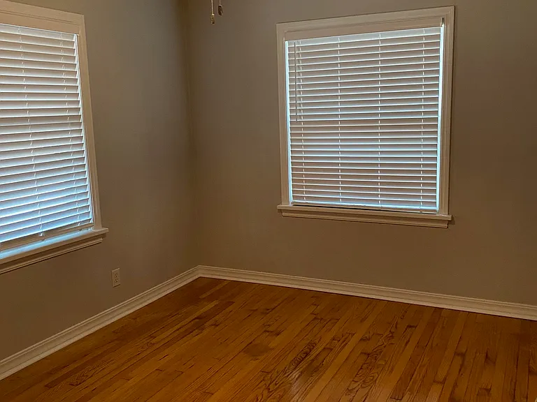 3716 N Shartel Ave — Photo 11