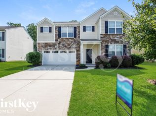 12104 Bending Branch Rd, Charlotte, NC 28227