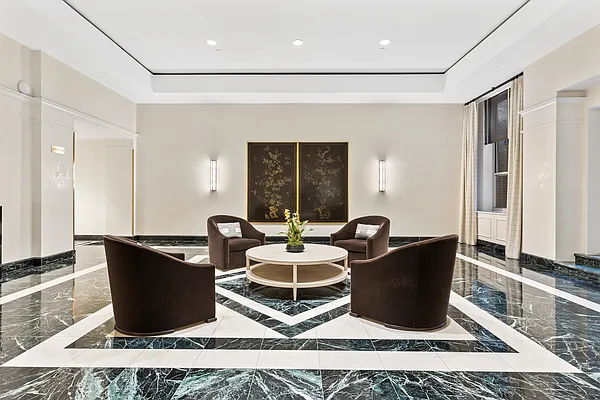 Rented by Compass | media 14
