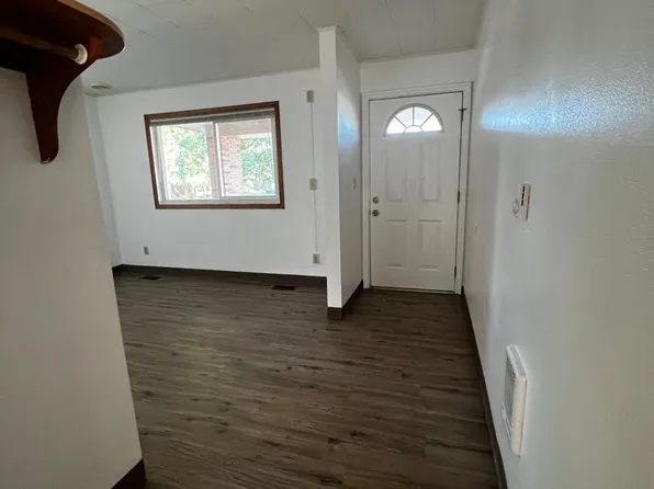 Vine Maple Triplex, 802-806 SE Queen Ave, Albany, OR 97322