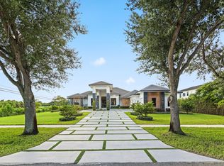 13600 Pine Meadow Ct, Fort Lauderdale, FL 33325