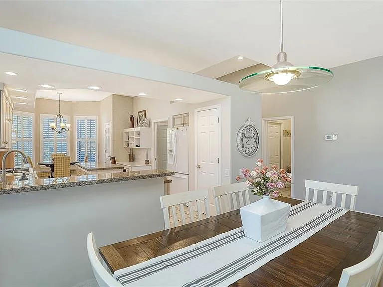 5811 White Oak Bayou Ct — Photo 9