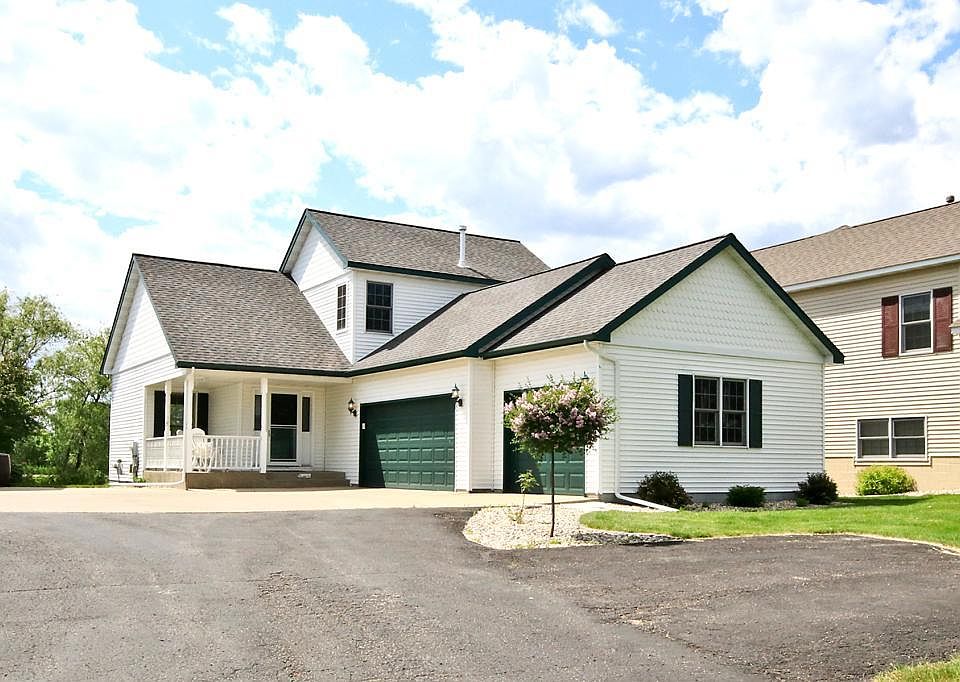 1st image of 1195 Oakwood Ct NW