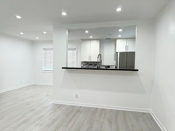 3rd image of 1147 S Corning St #1