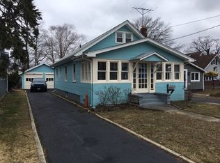 1218 Maplewood Rd, Belmar, NJ 07719