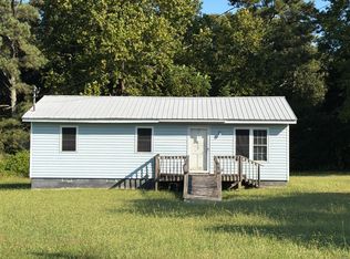 32 Greenbriar Dr, Henagar, AL 35978