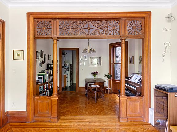 3rd image of 156 Prospect Park W APT 2R