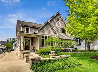 278 N Oak St, Elmhurst, IL 60126