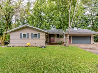 356 Dahlia Ct, Horicon, WI 53032