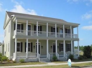 305A Dogwood Cir, Port Wentworth, GA 31407