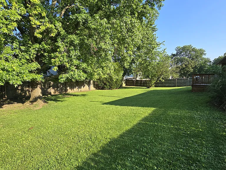 1104 S Marietta Dr — Photo 6