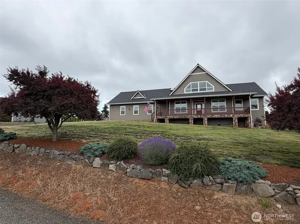 117 Garrett Loop, Chehalis, WA 98532