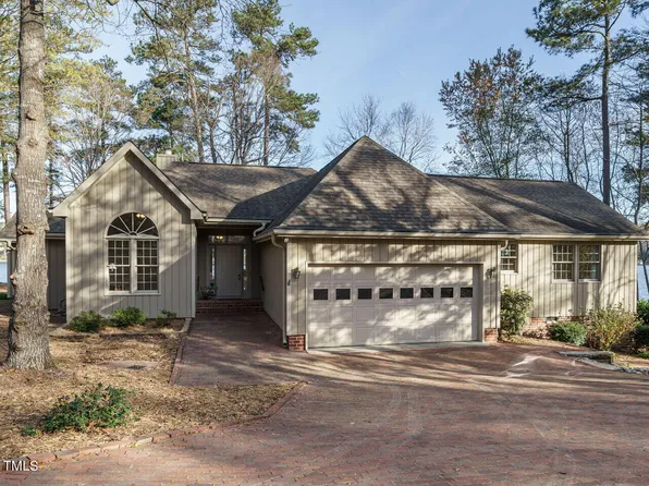 1390 Pennsylvania Ave, Sanford, NC 27332