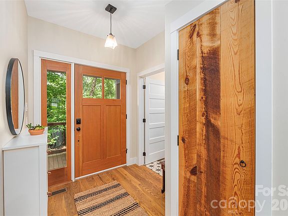 5th image of 5 Grove St
