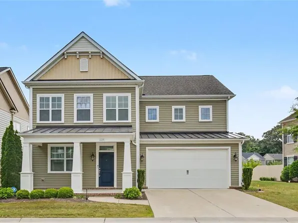 4209 Kenton Ln, Virginia Beach, VA 23456