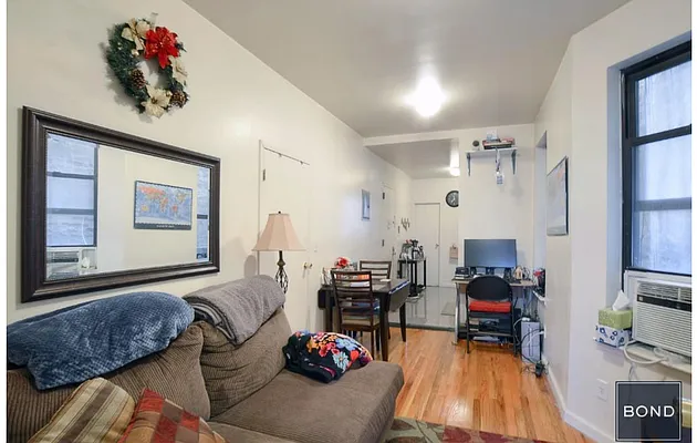 Rented by Bond New York | media 2