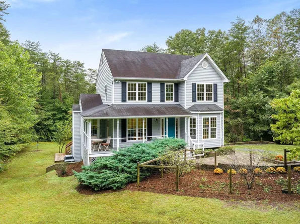 8880 Howardsville Tpke, Schuyler, VA 22969