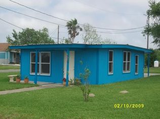 158 Sparks Dr, Rockport, TX 78382