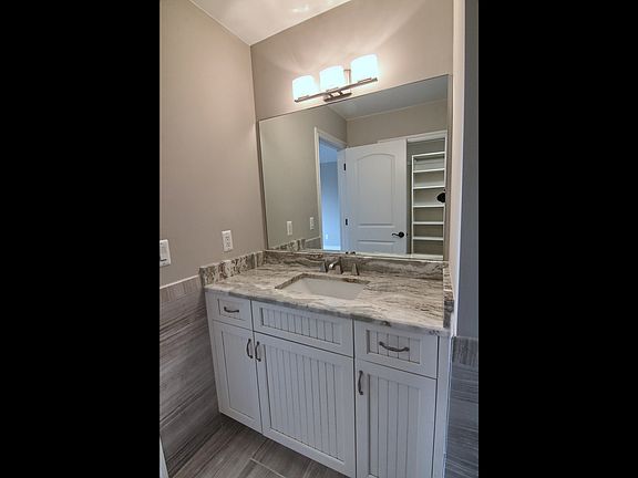 2nd image of 54203 Carrington Dr