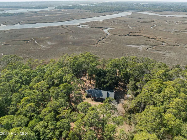 5903 Dutchman Creek Road, Southport, NC 28461