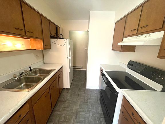 3rd image of 9723 S Keeler Ave #7-208