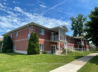 236 Margaret Ave #8, Chatham Kent, ON N8A2A1