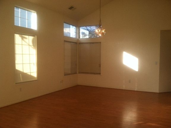 Woodmont-formal dining room _04012015