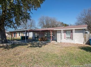 2035 Arroya Vista Dr, San Antonio, TX 78213